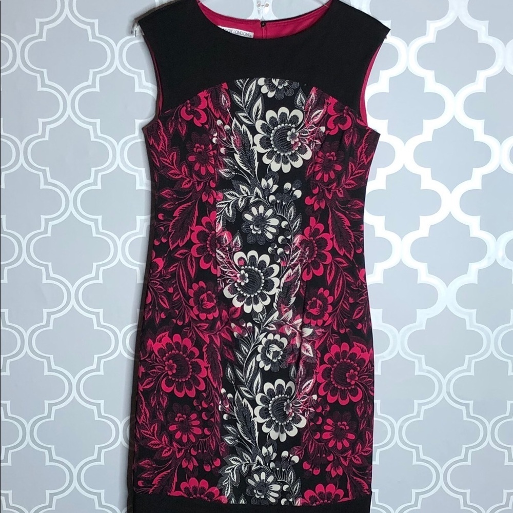 Maggy London sleeveless dress